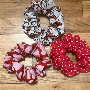 Handmade Jumbo Valentines Day Hello Kitty Heart and Bow Scrunchie Trio New